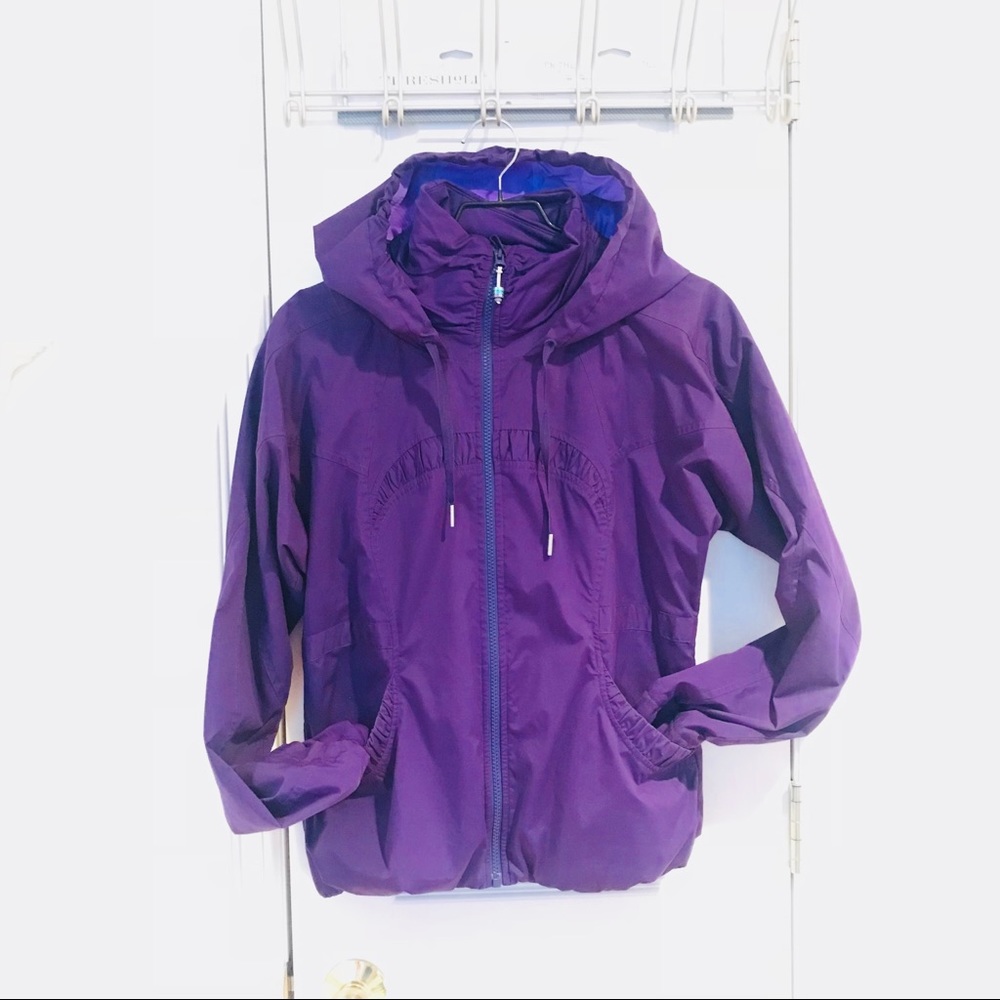 LuLulemon jacket 8 purple